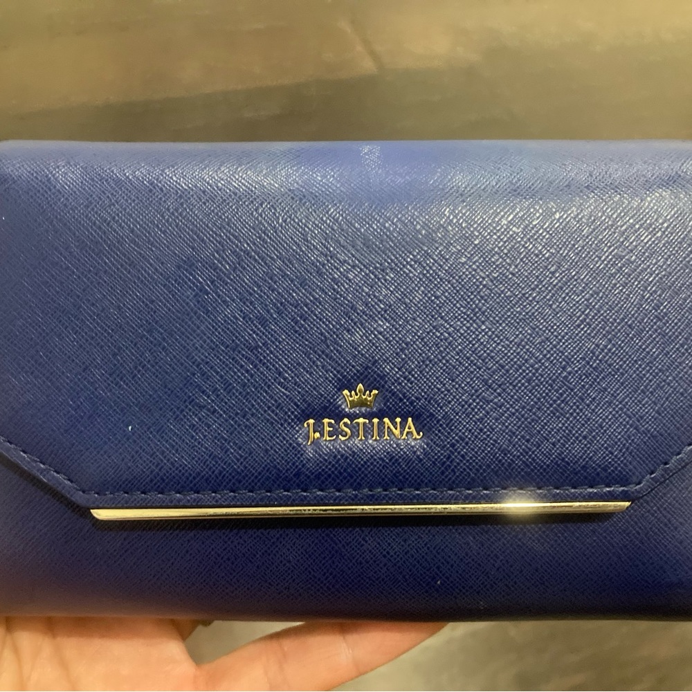 J.Estina wallet